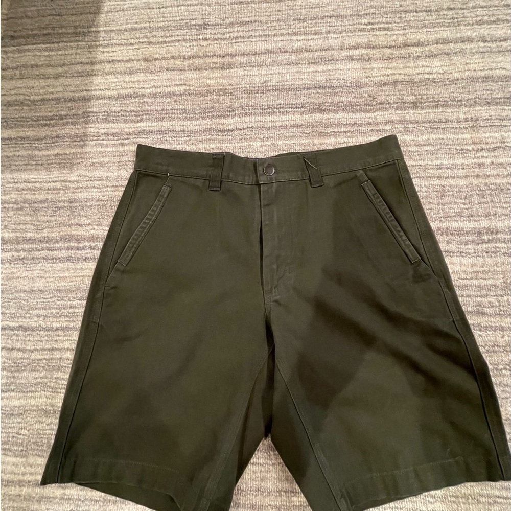 Edgevale Shorts MADE IN USA Size 30-32